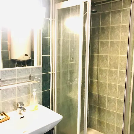 Apartmán Cozy Roosi Guest Apartment 3, Free Parking